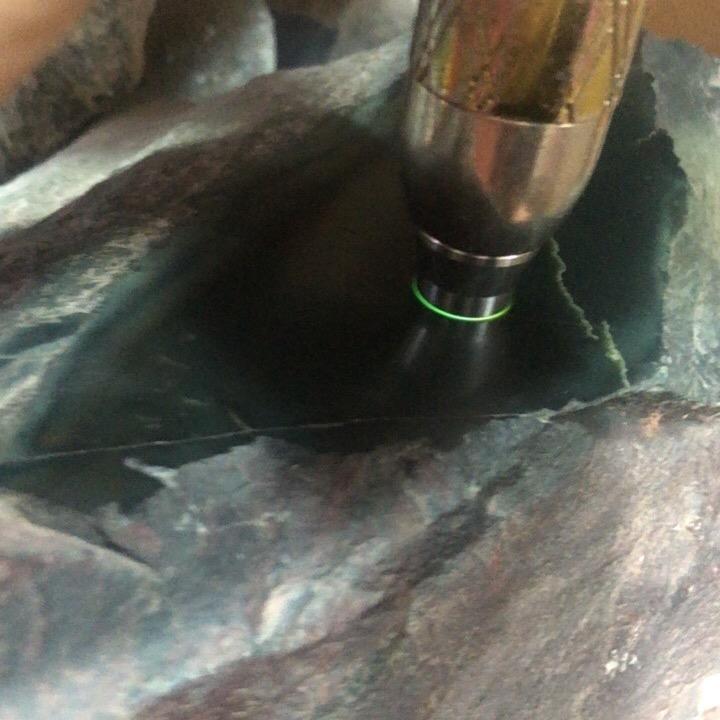新疆塔县玉石原矿黑青籽料