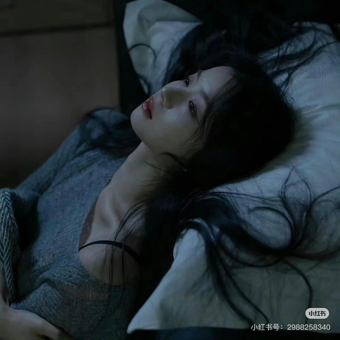 卖童装的小姐姐