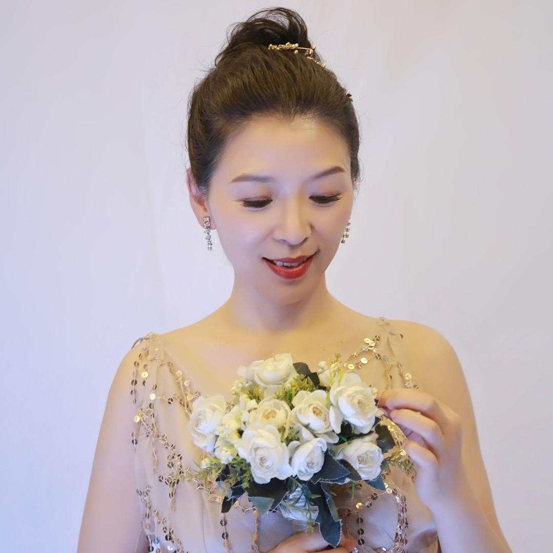 丽丽姐吖