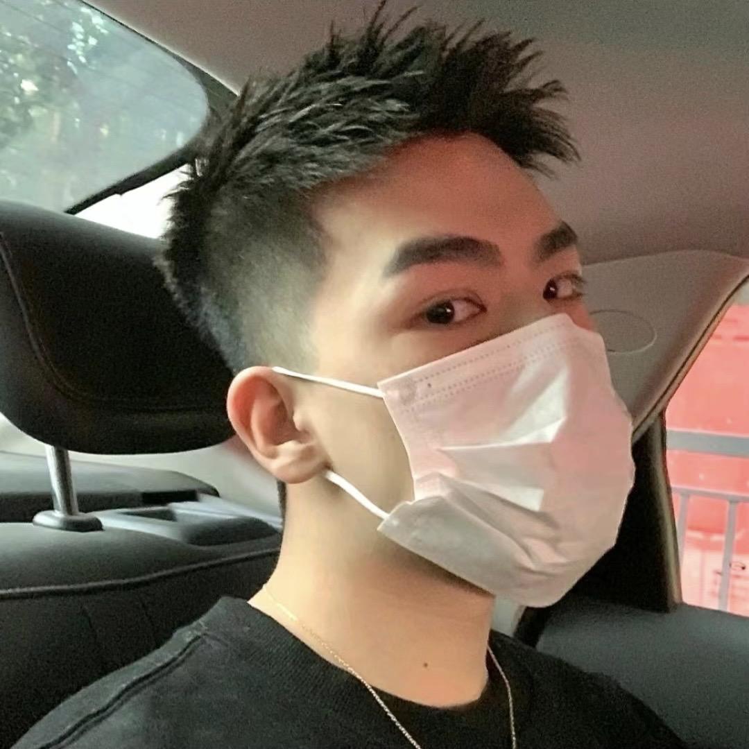 允浩.