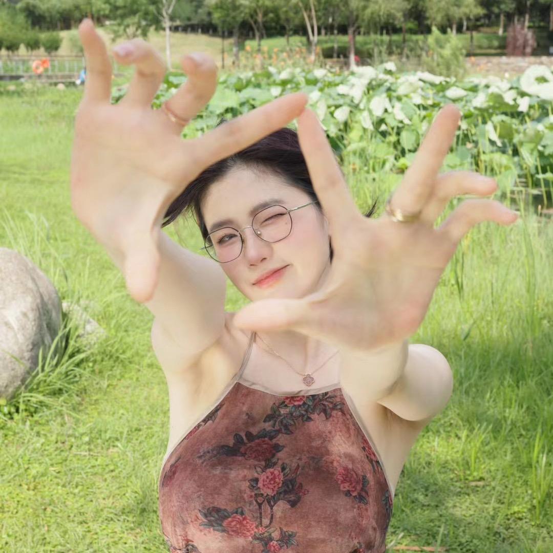 哈哈哈嘿嘿