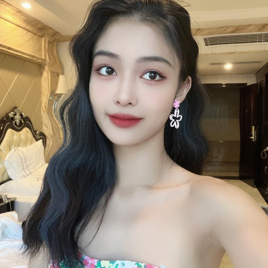 乐山宏菱萍萍Miss 杨（招生进行中)