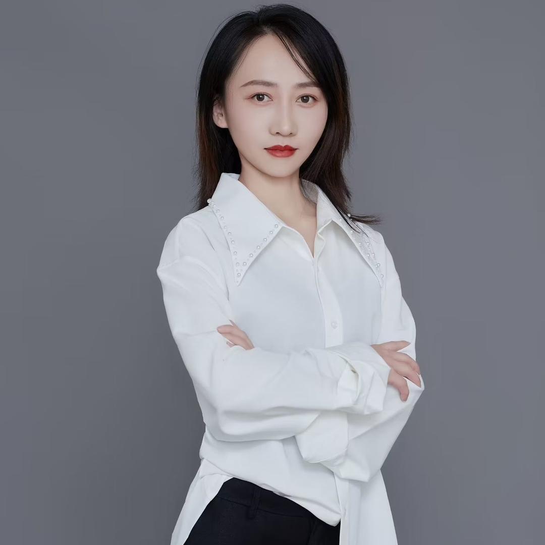 小公主婚纱儿童摄影销售顾问玉霞
