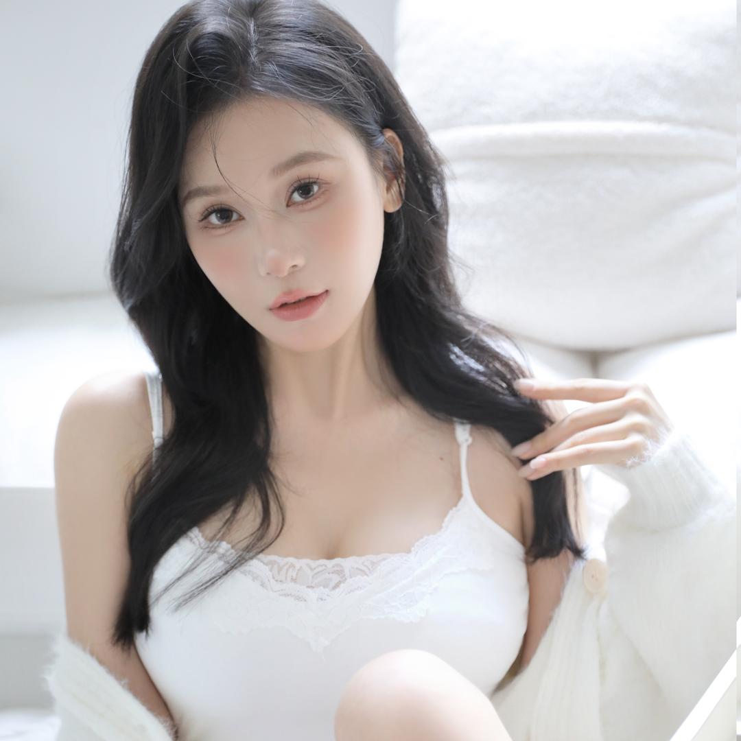 伍姑娘·何雨桐