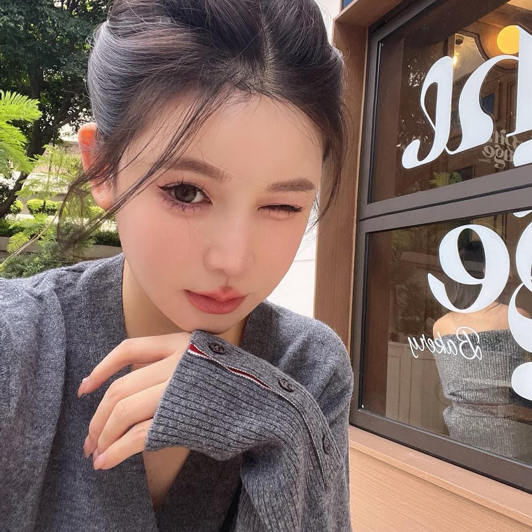是小卷卷卷呀