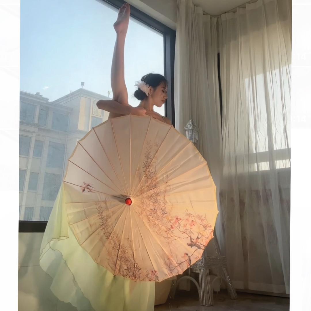小小怡怡孖