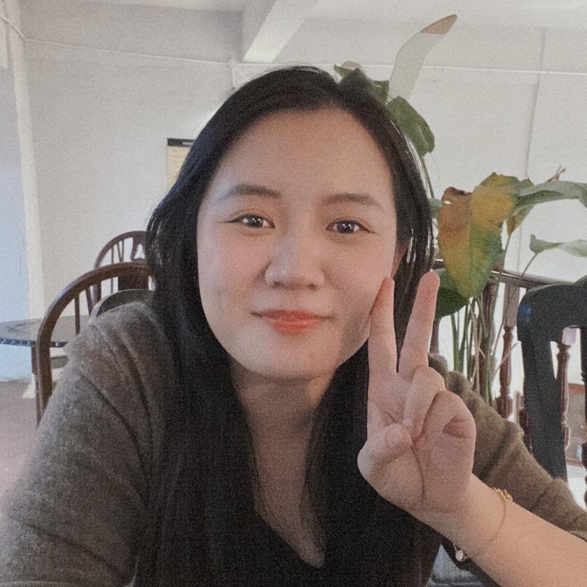 当然选阿泽啊
