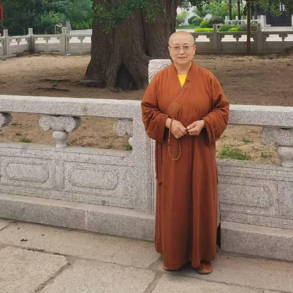 光严寺果定师
