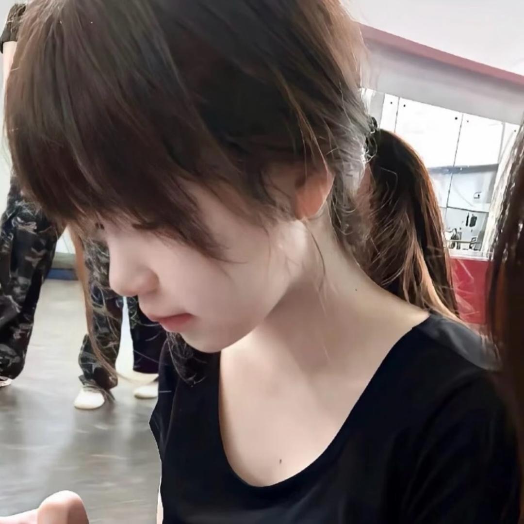 莓莓完了