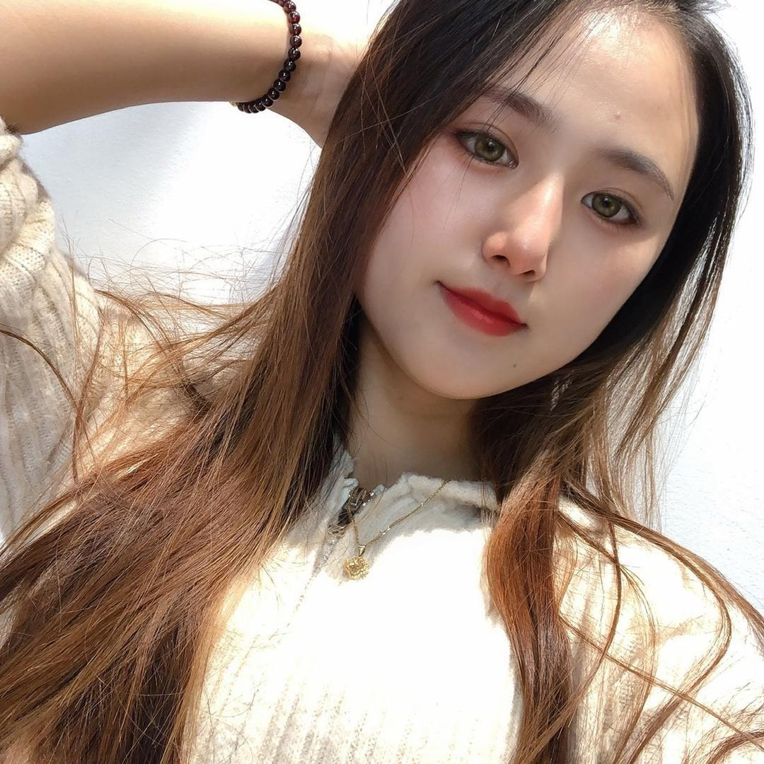 ✩︎‧₊琳❁⃘𖤣𖥧*ﾟ.