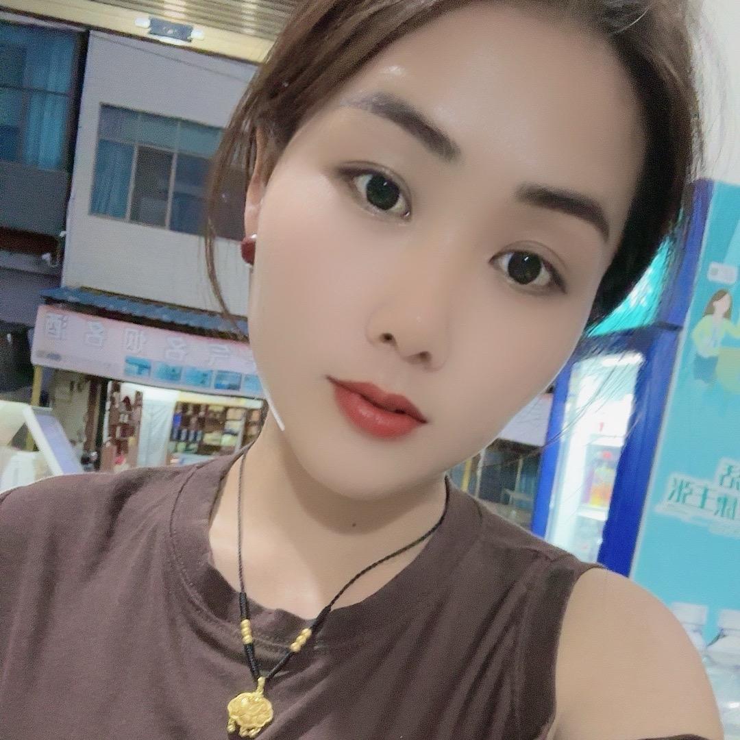 芳芳💋
