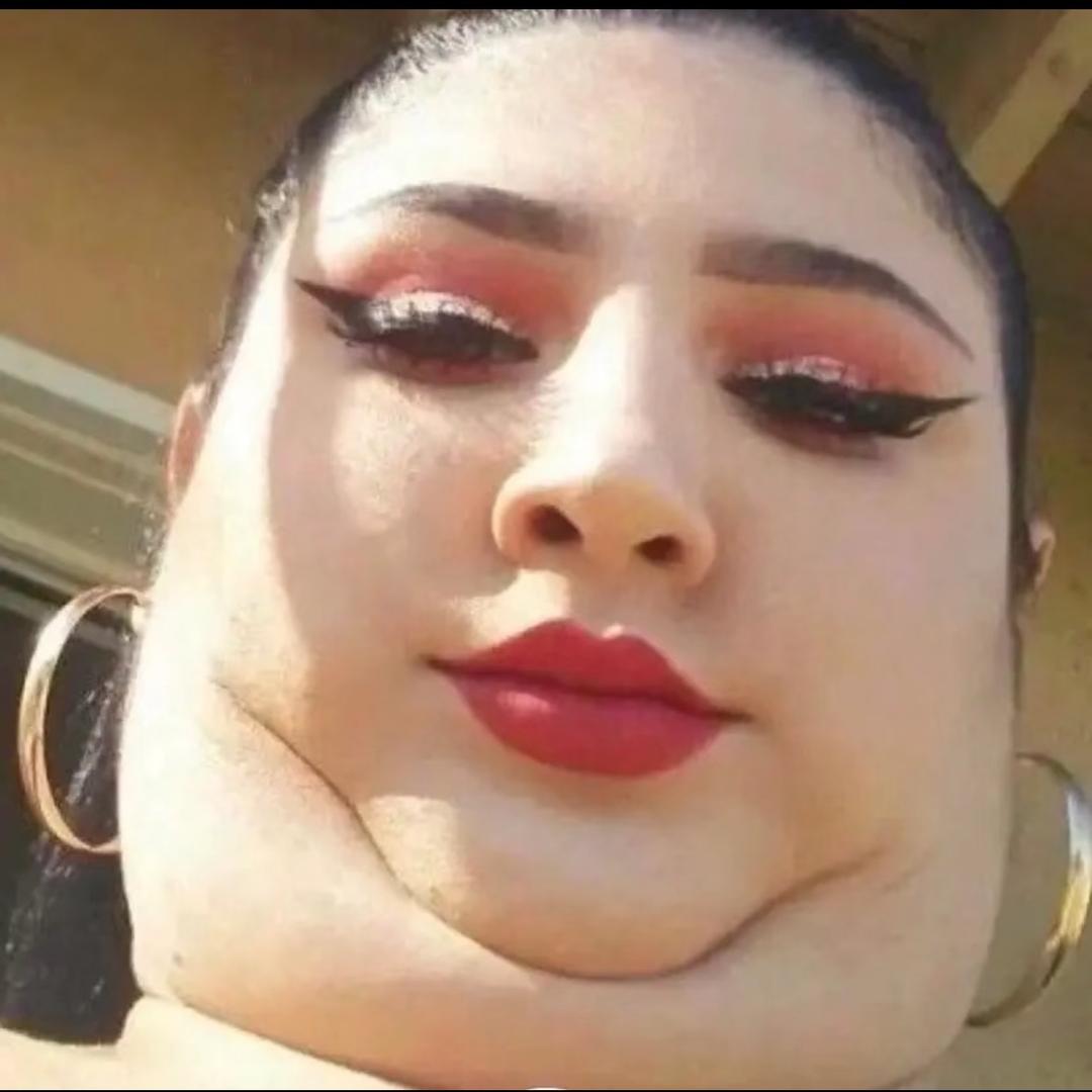 暴躁的老美少女