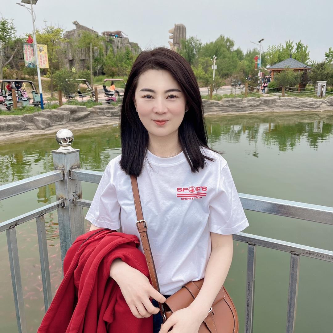 小鱼很爱吃