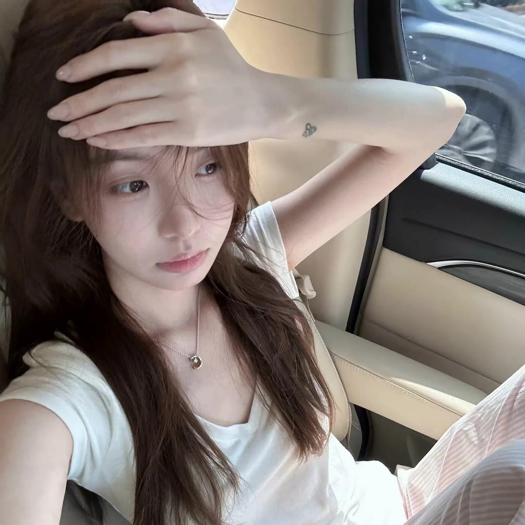 尹少