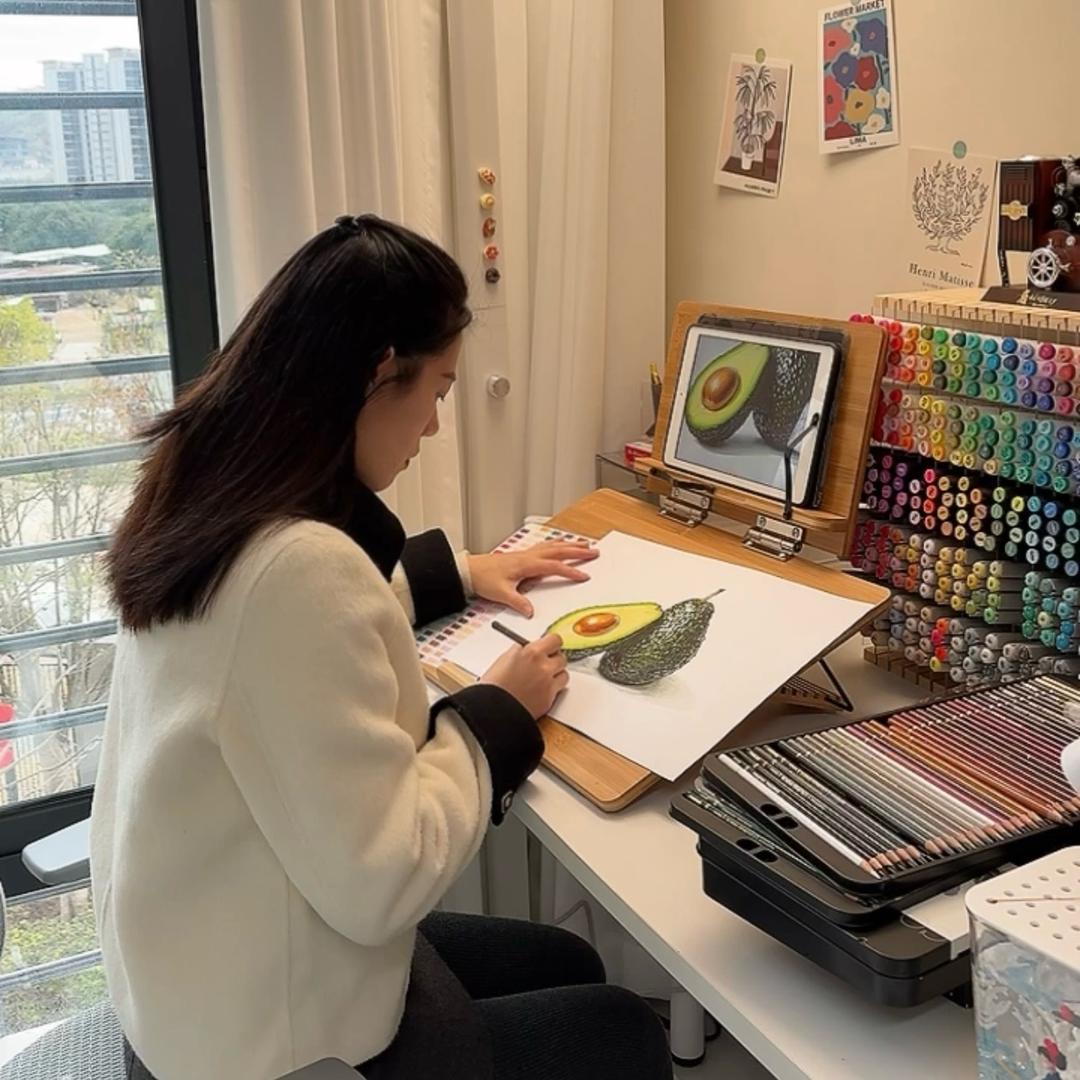 画画的耳东陈陈