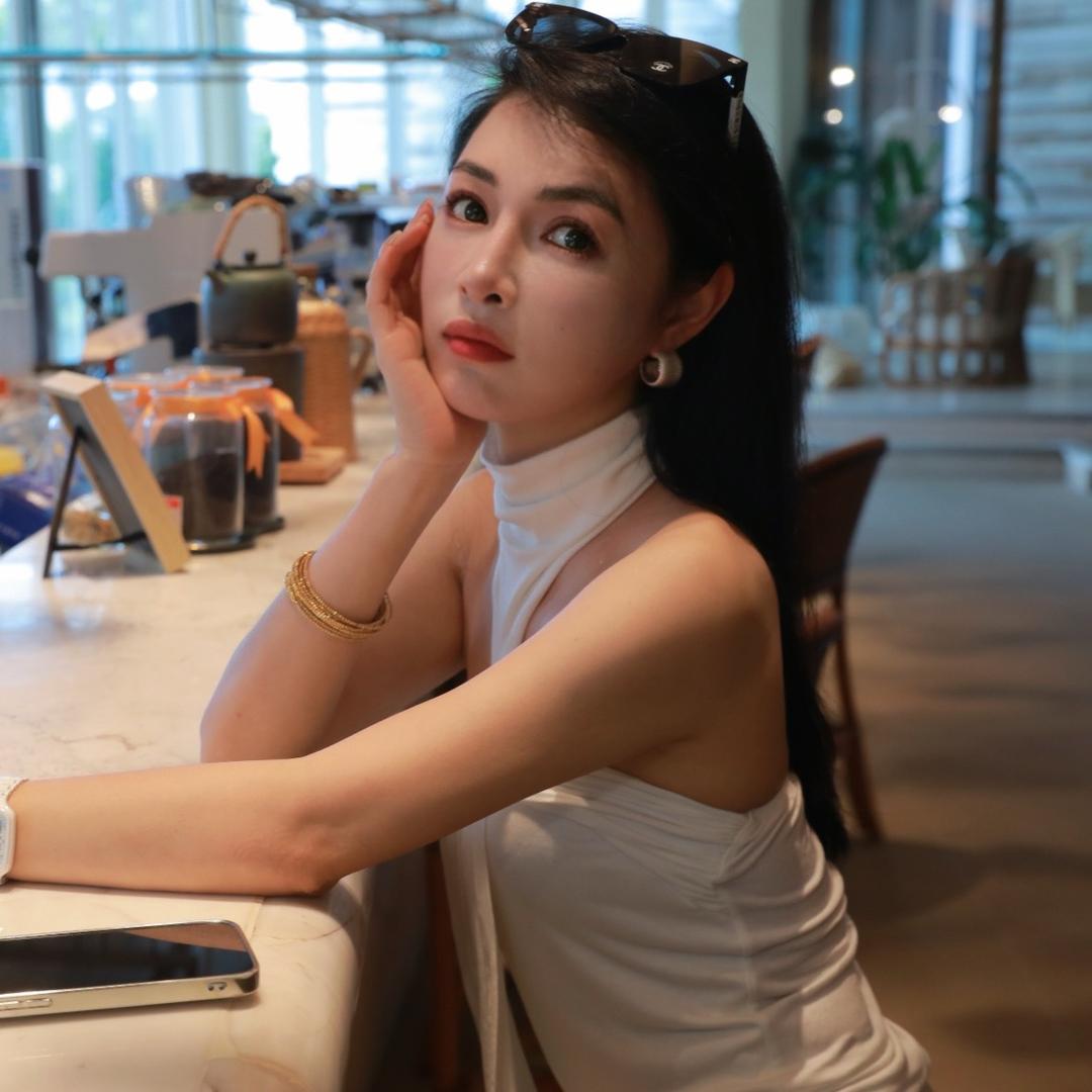 范典精品女装
