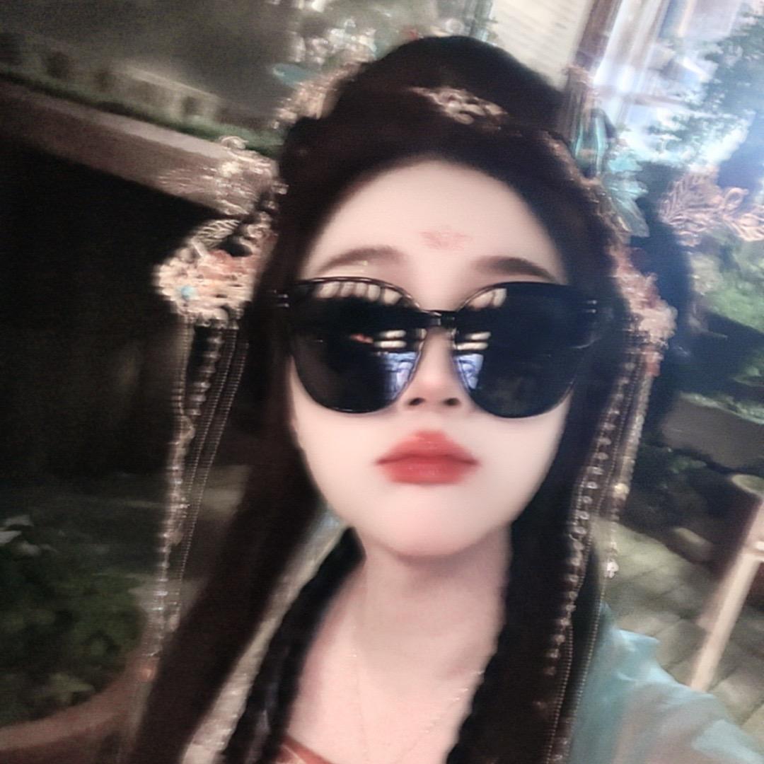 爱笑的圆圆