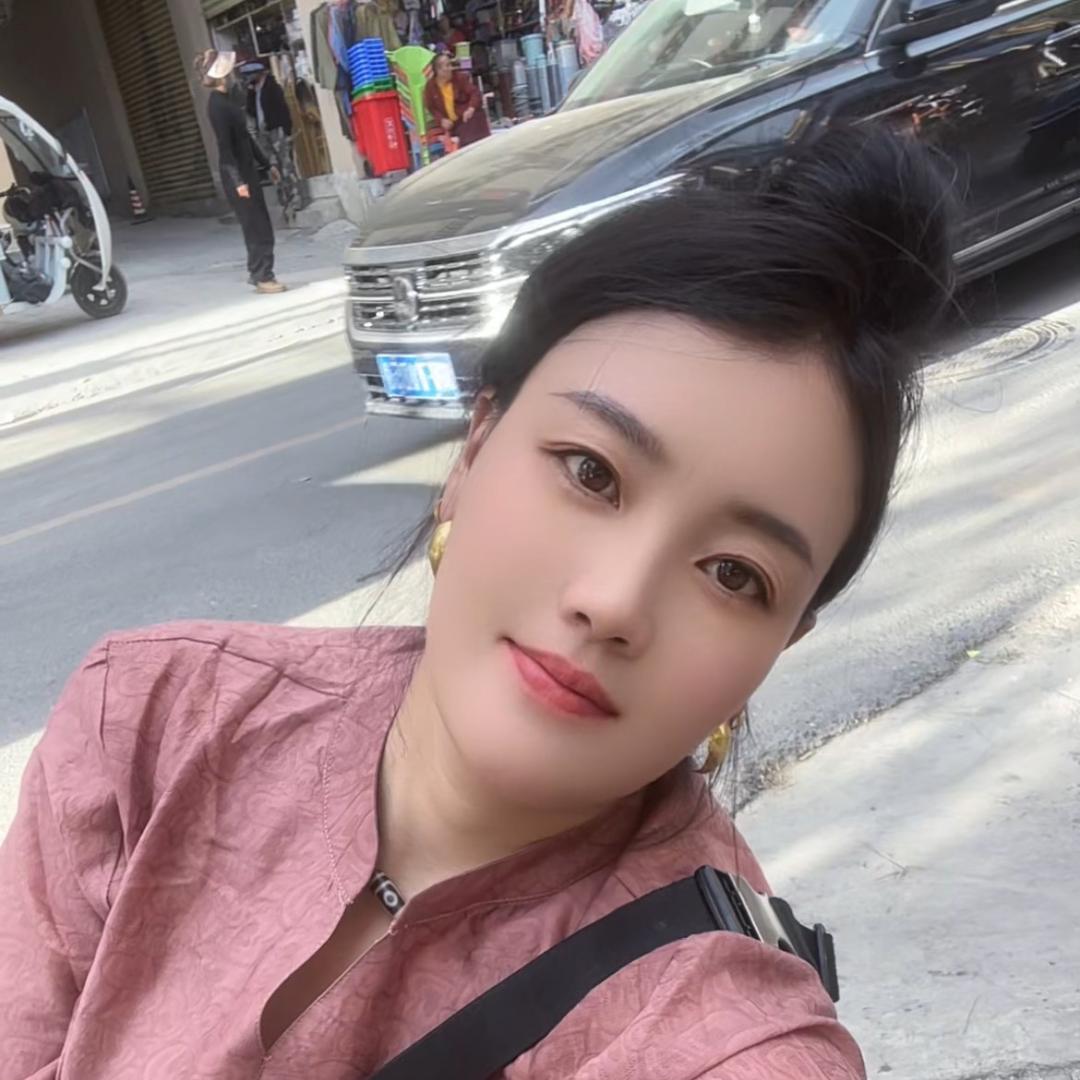 藏族女孩