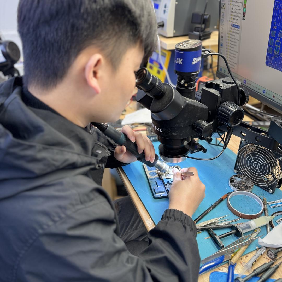 世纪威锋粤修汇手机快修