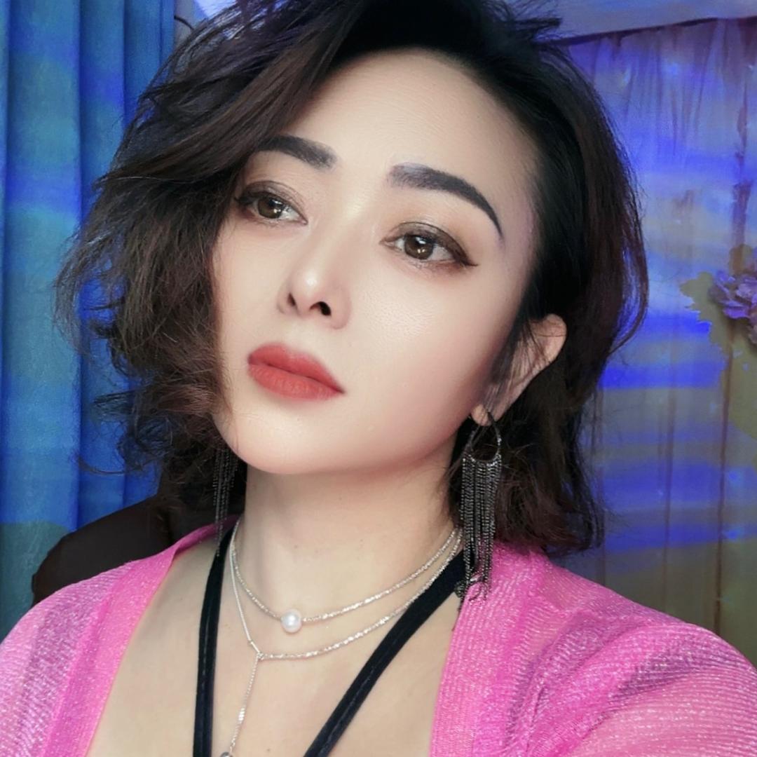 刘牛@💋