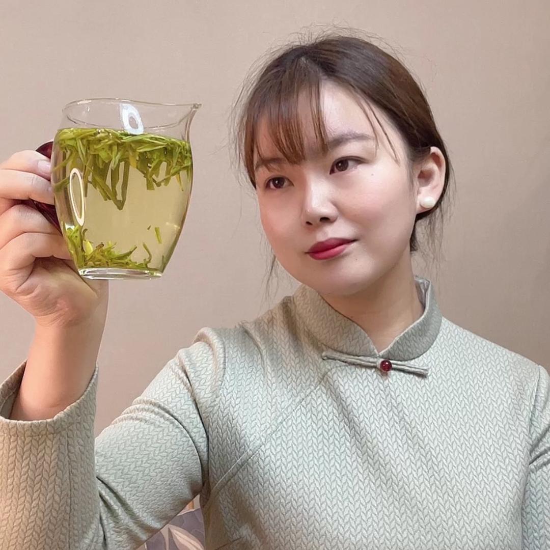 陋室茗茶邓婕