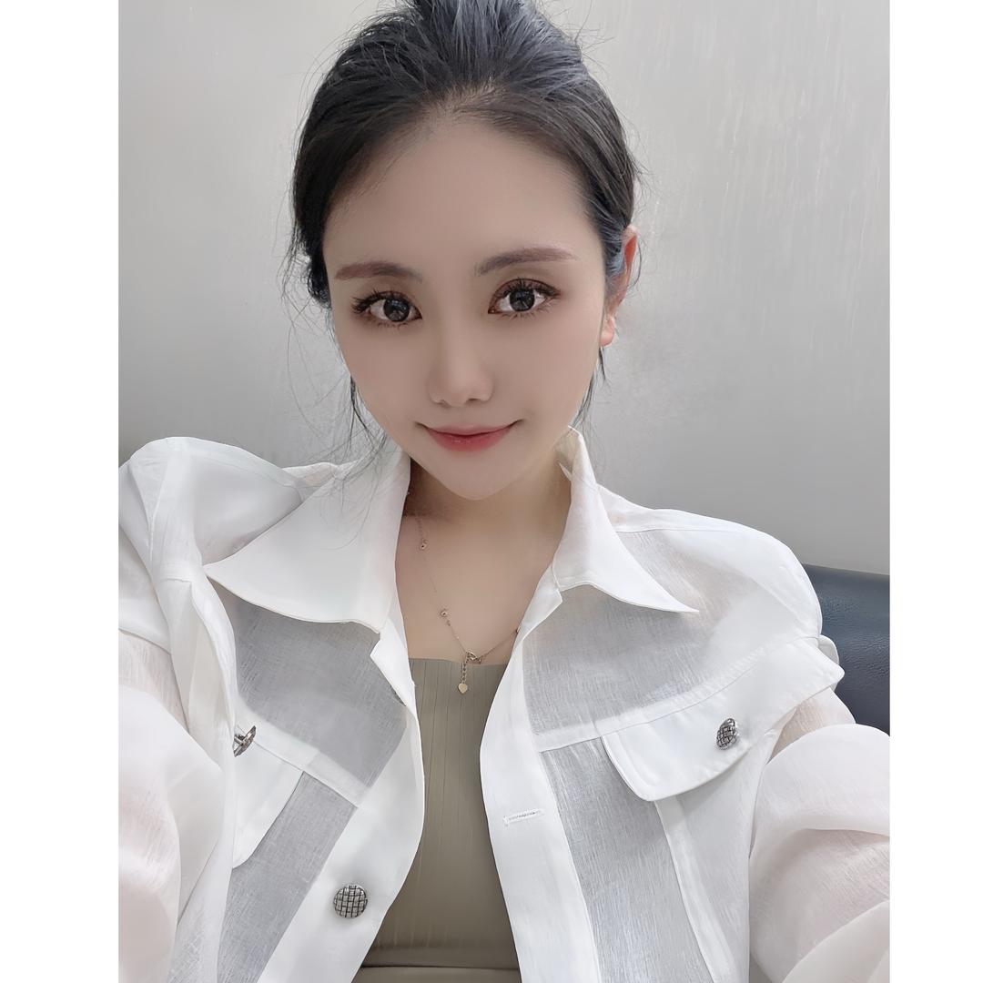 Carrie_冰冰冰