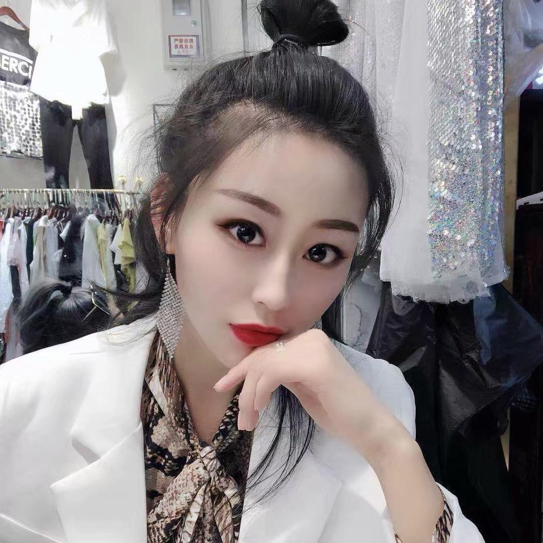 黑娜服饰