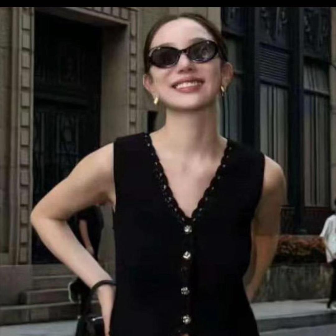 LiLi李慧儿～穿搭分享