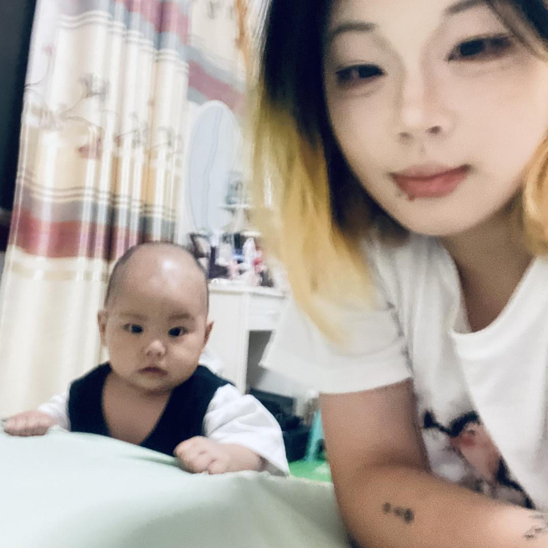@艳·妍