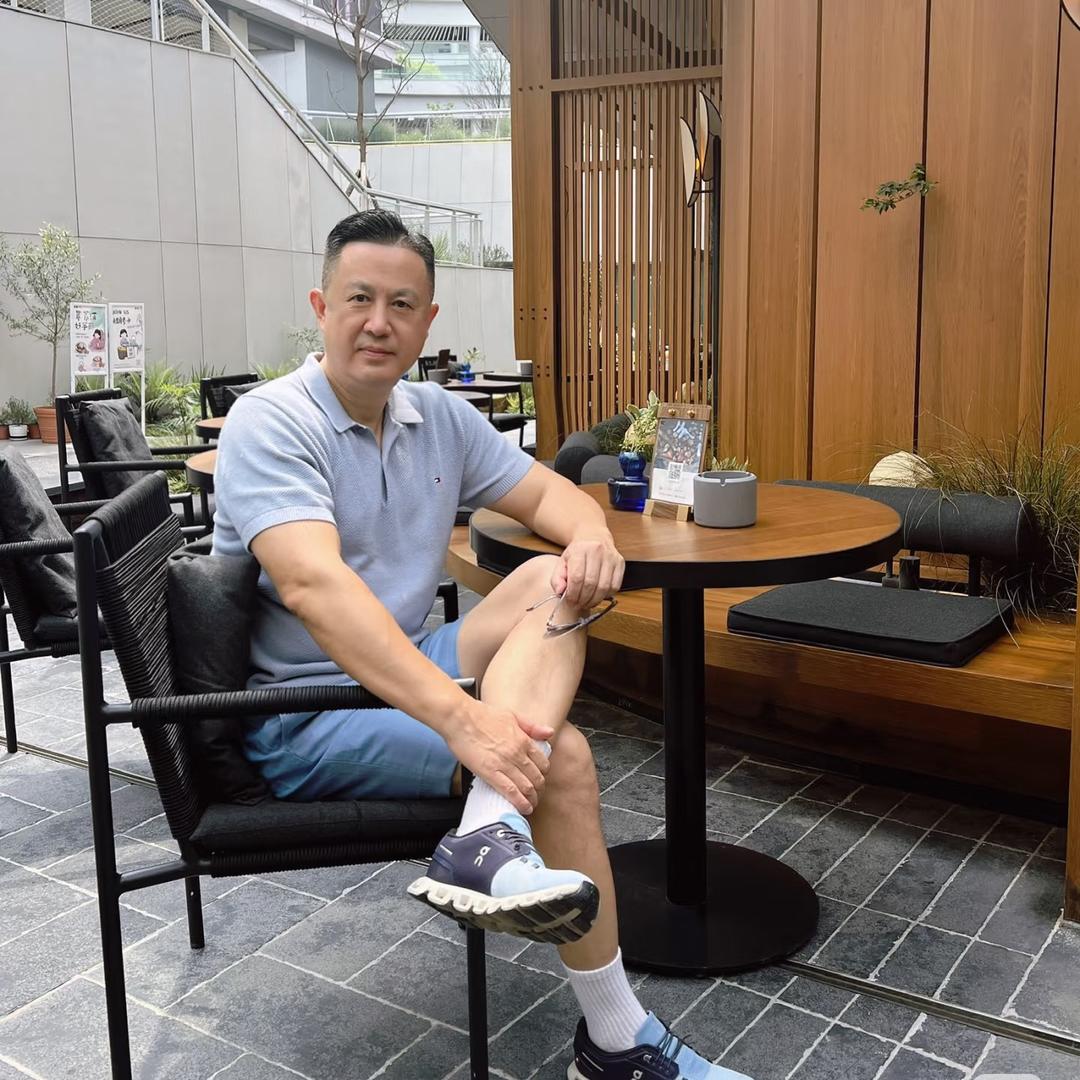 AAA建材批发王总