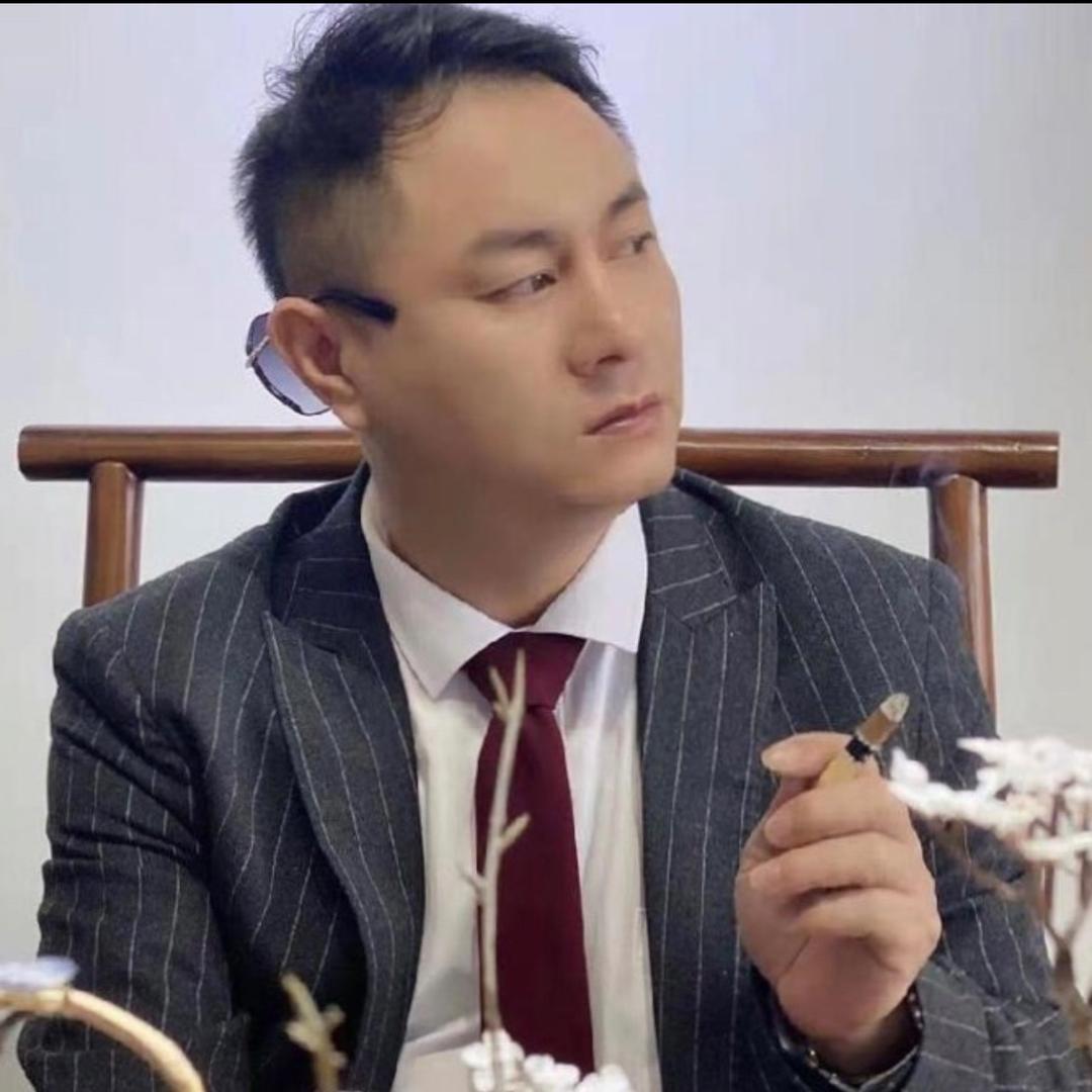 叶子龙文化传媒（迷鹿星球派对酒吧）