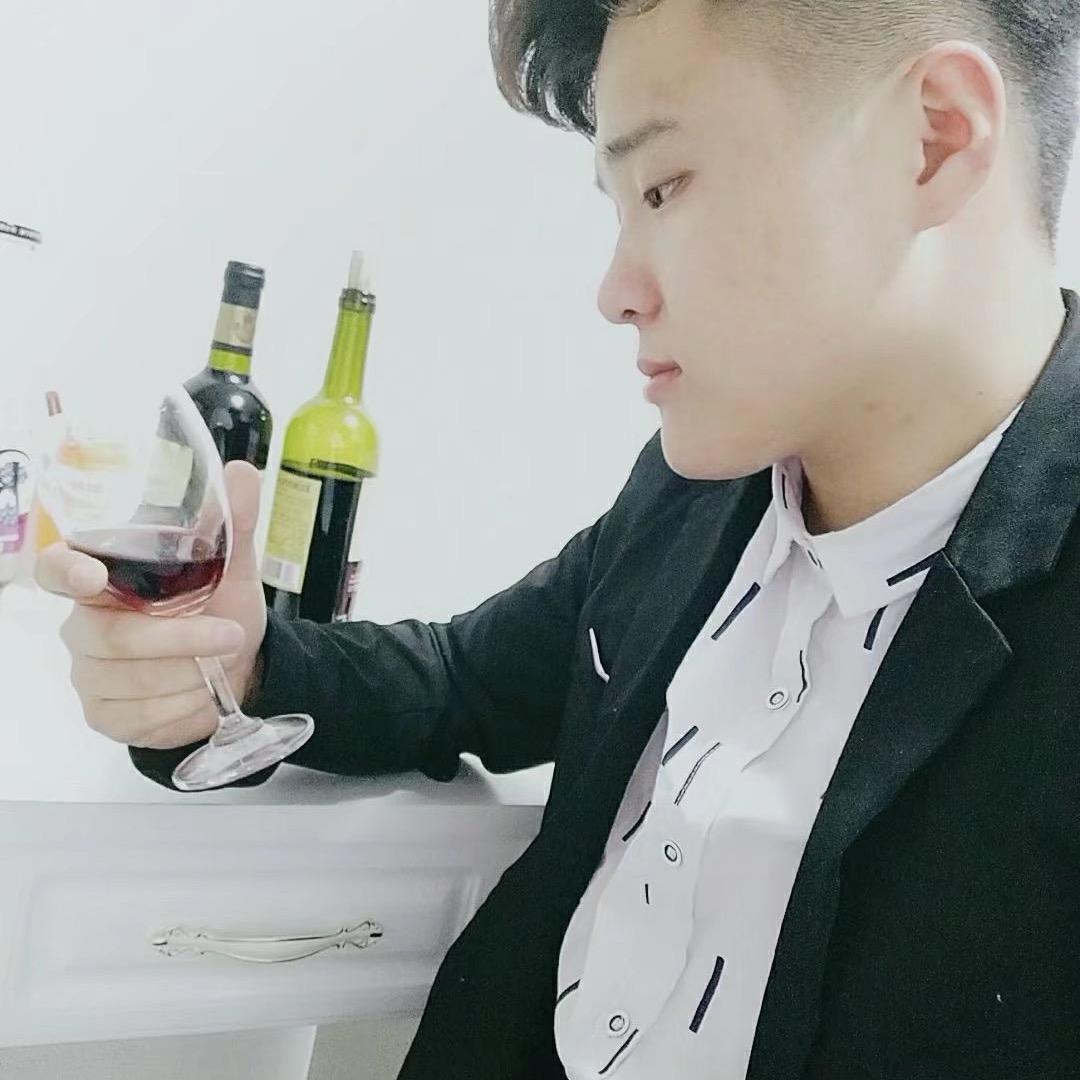 脚踢北海敬老院
