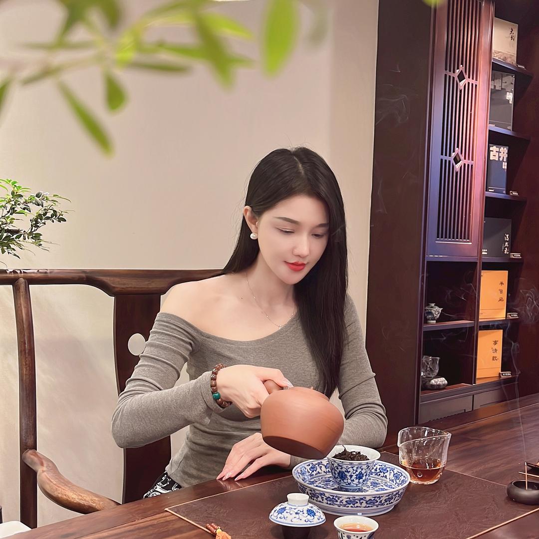 云端岩茶