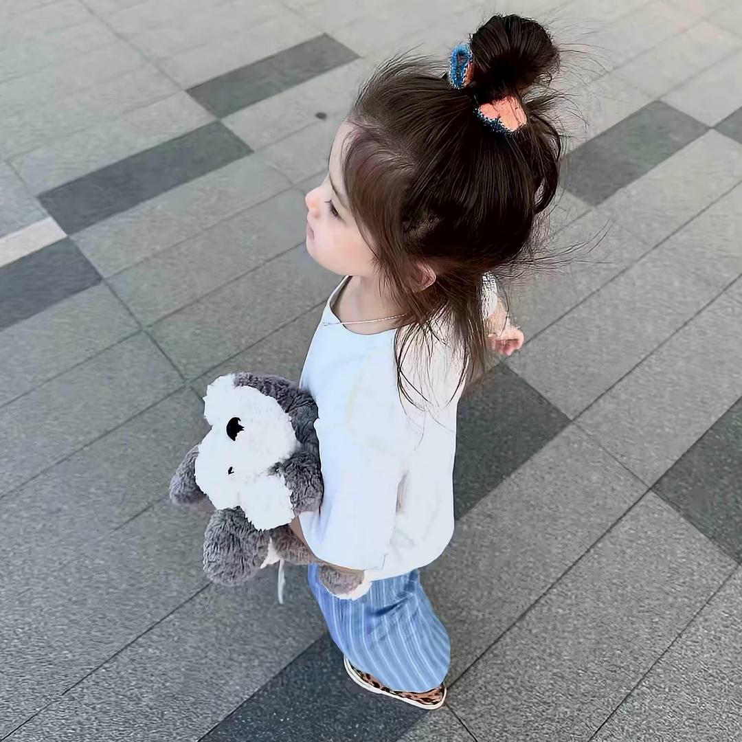 ￴￴￴ ￴ ￴ ￴ ￴ ￴￴