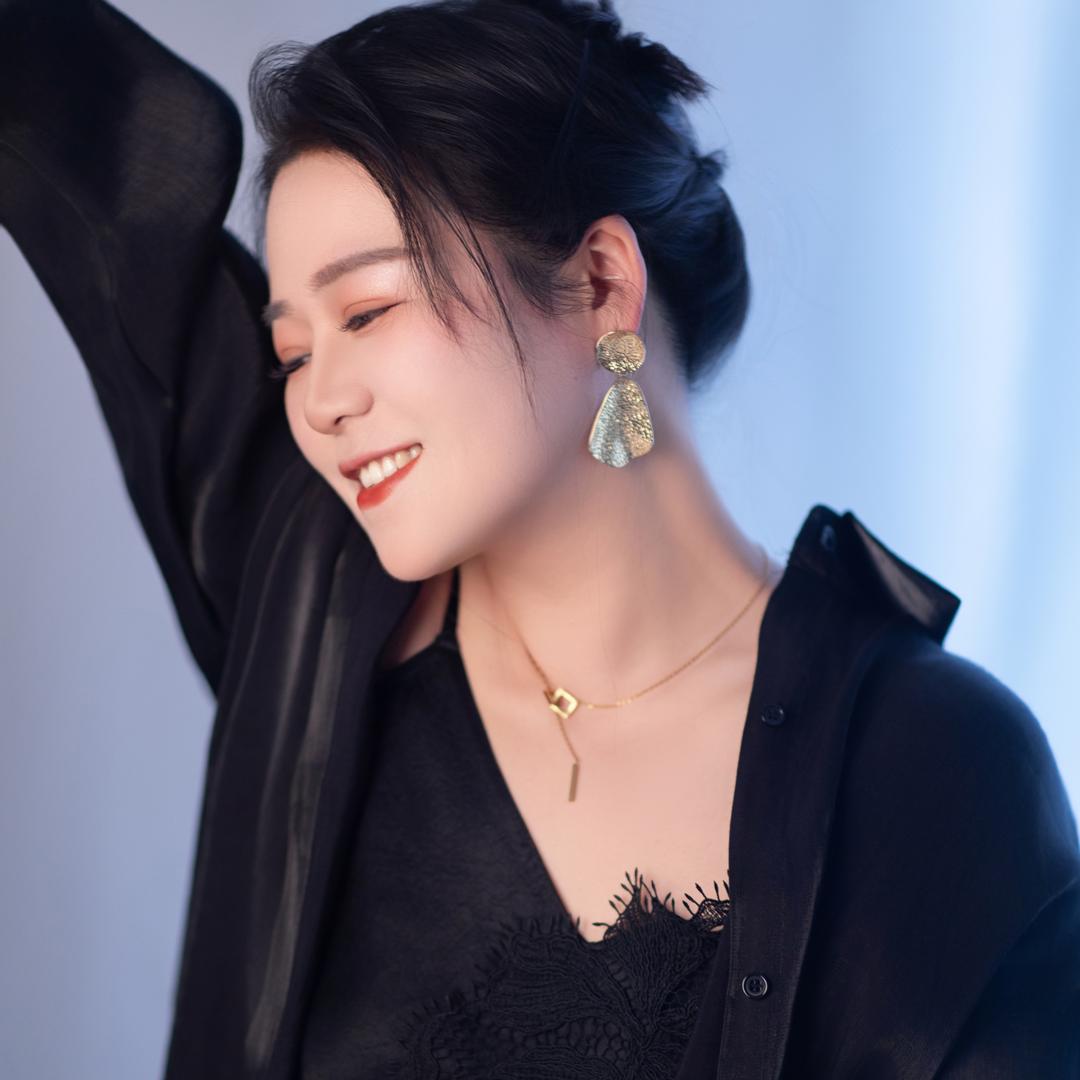 รั喜姑娘࿐