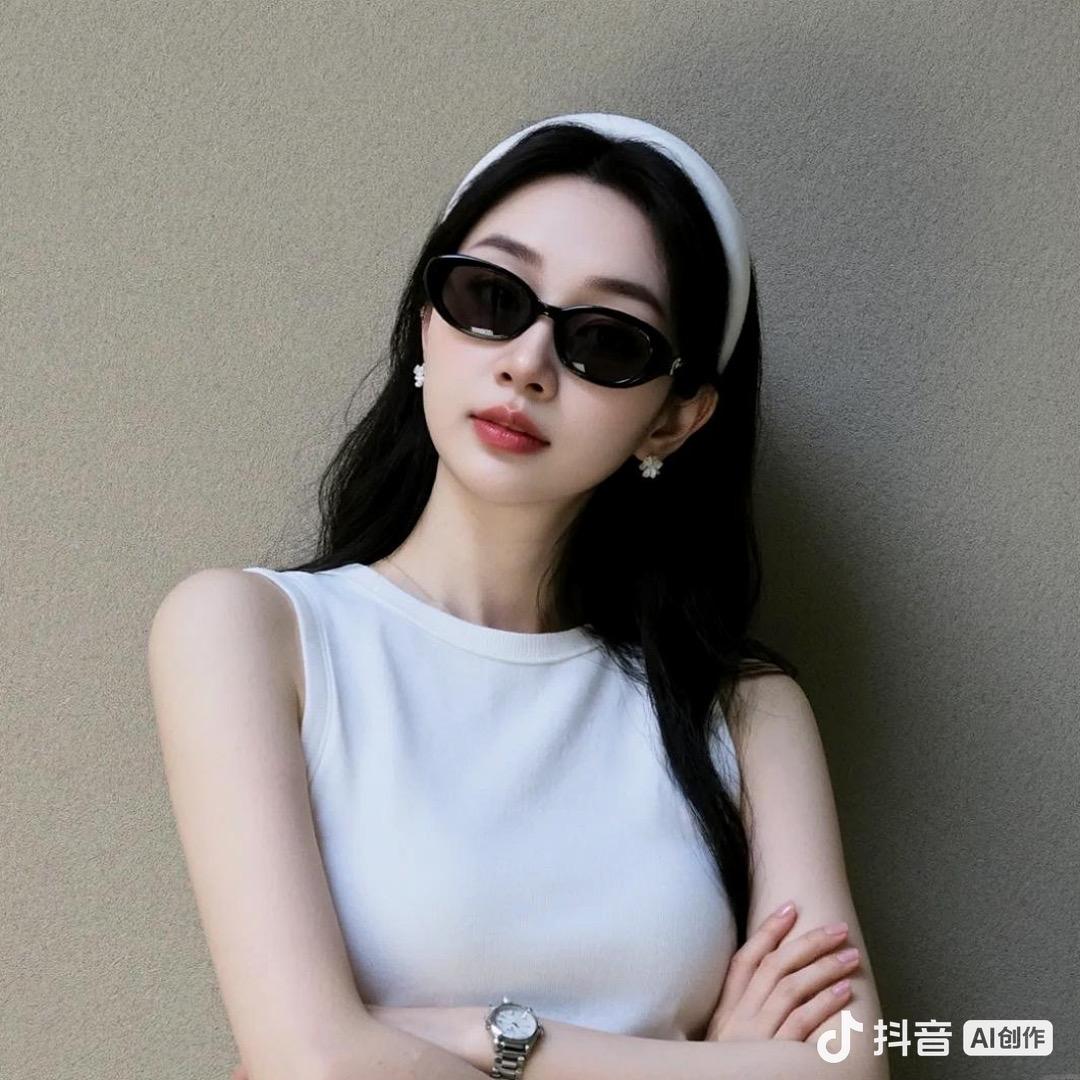 王👸