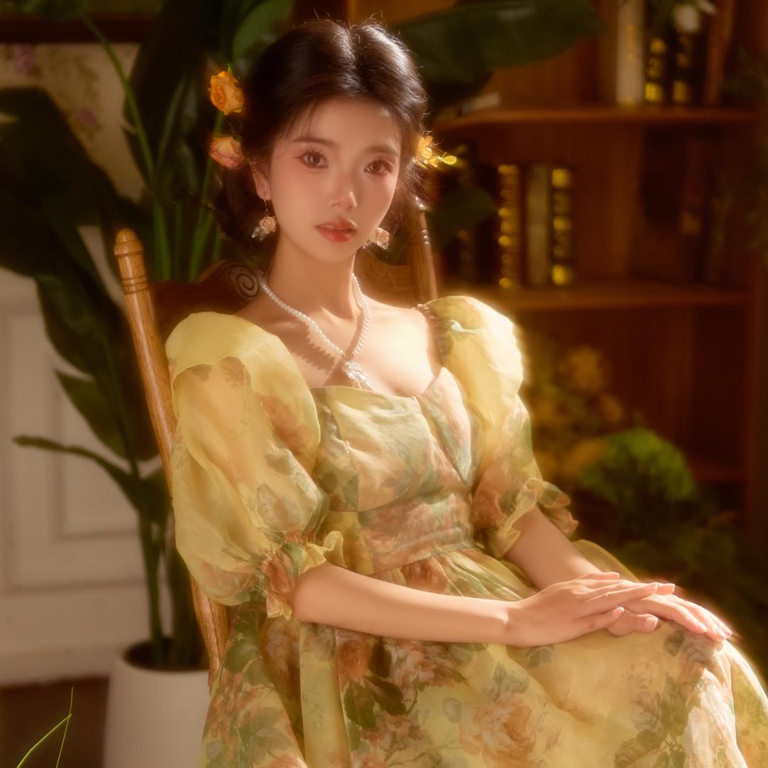 赵香香。