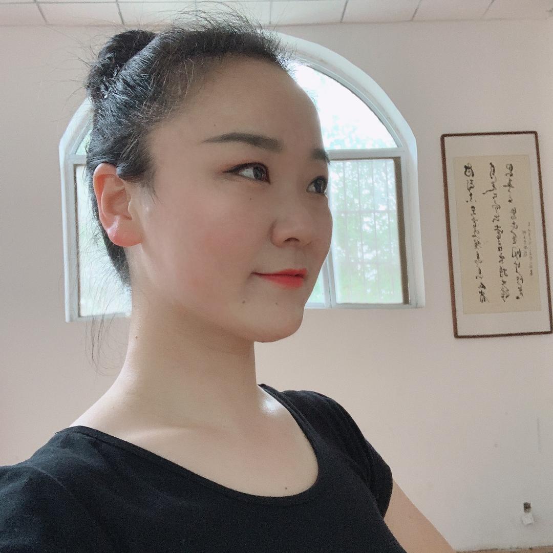 鹤壁市豫剧牛派艺术研究院杨燕飞