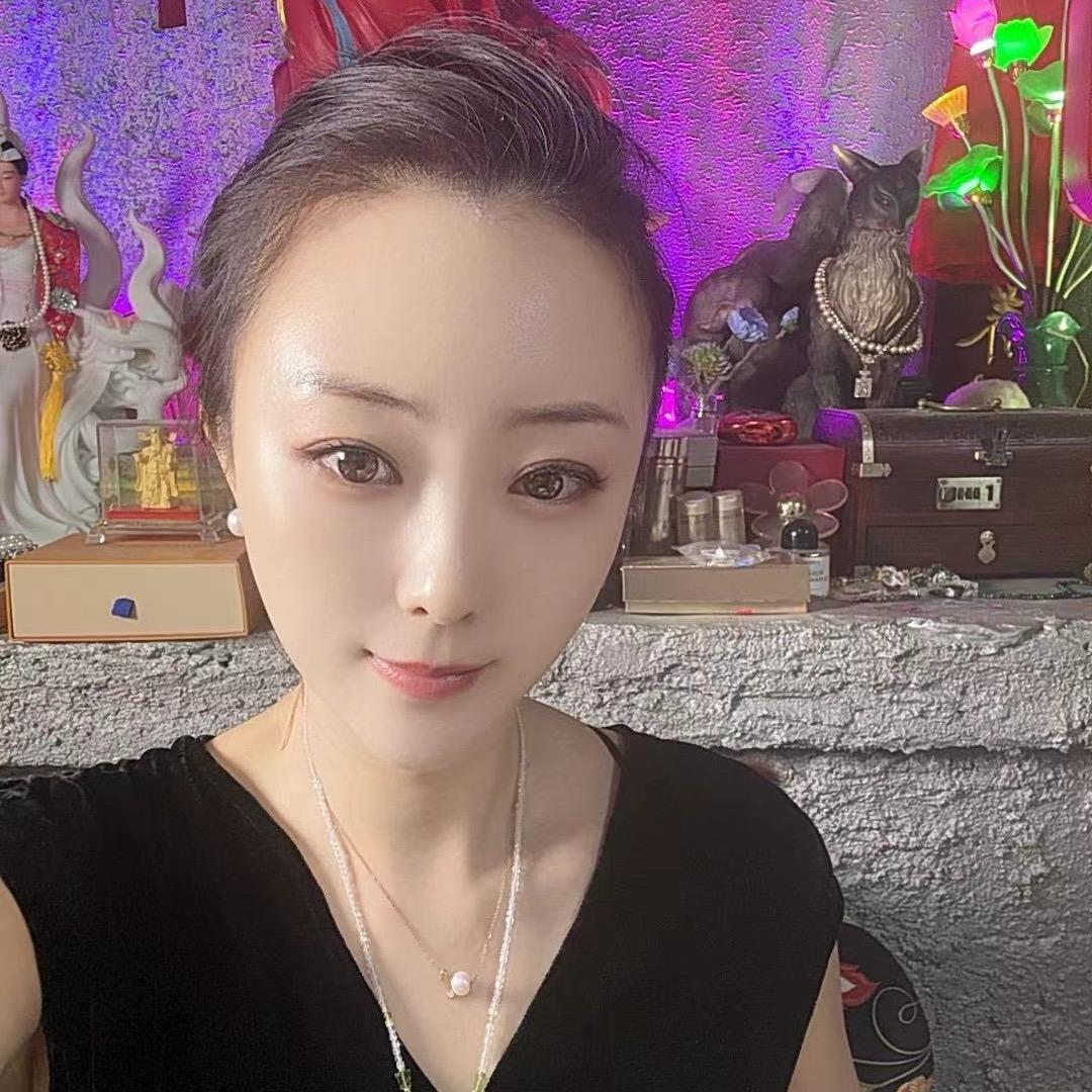 莹莹2