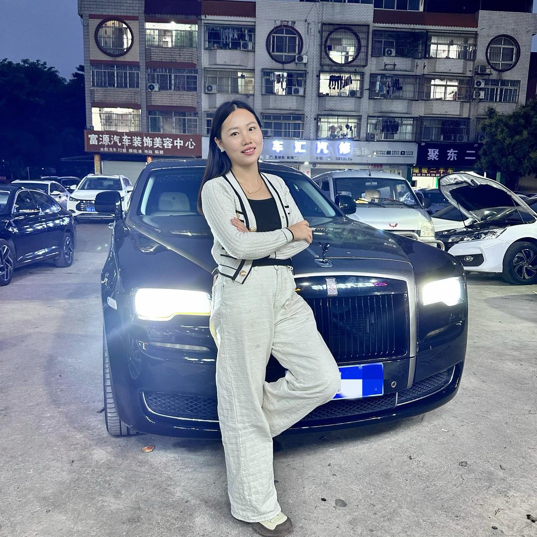 南宁小丽二手车2