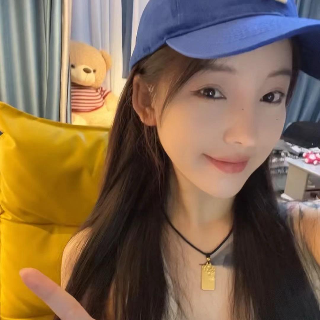 潘小姐.