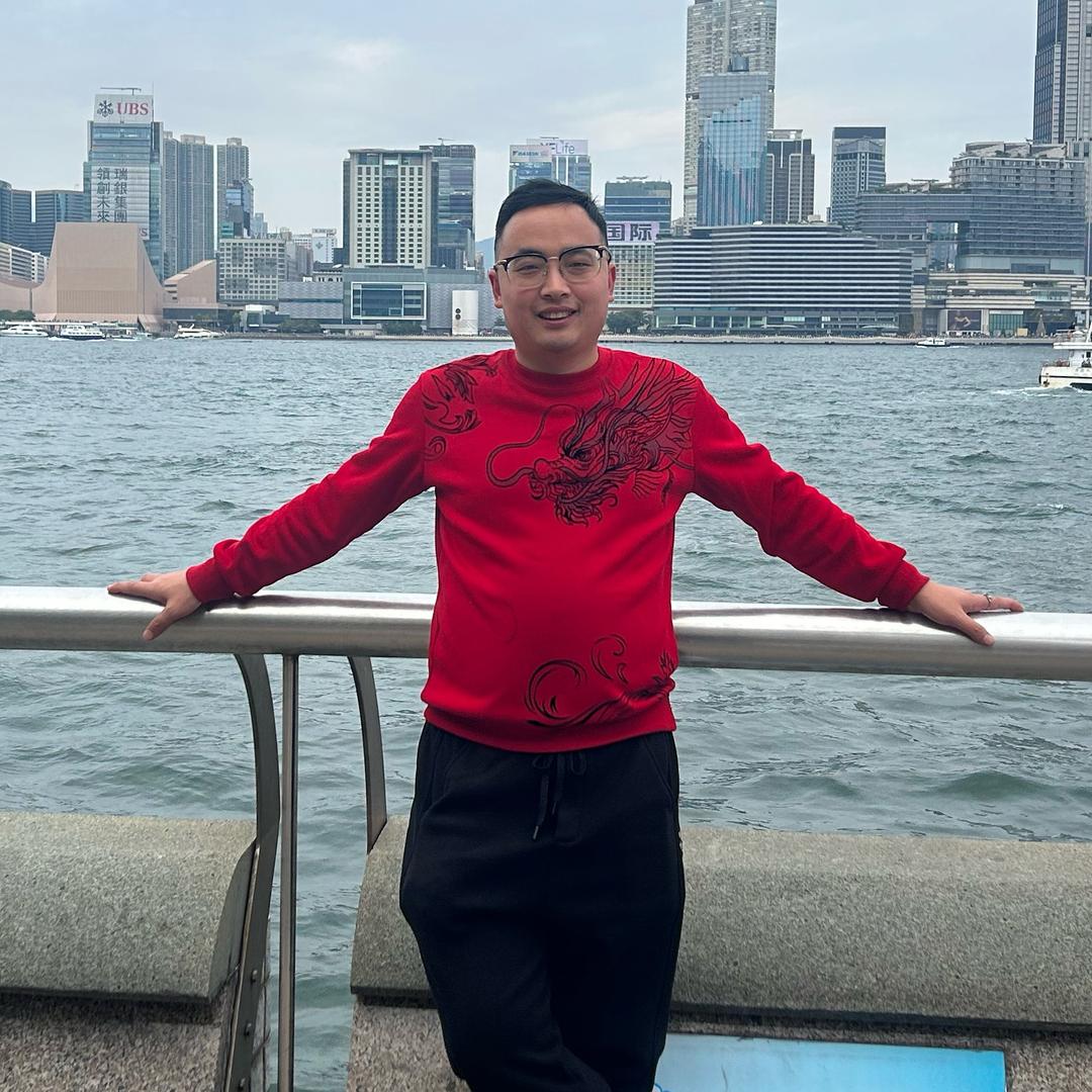 昊然（绿幕直播）