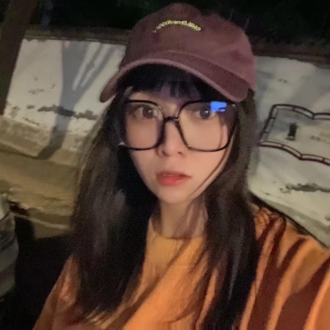 你好我是饼干🍪