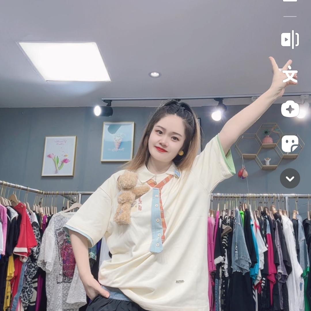 LY 服饰