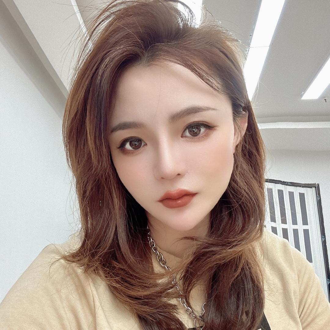 小雪潮牌@
