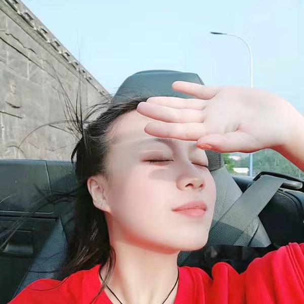 蜜丝儿郑