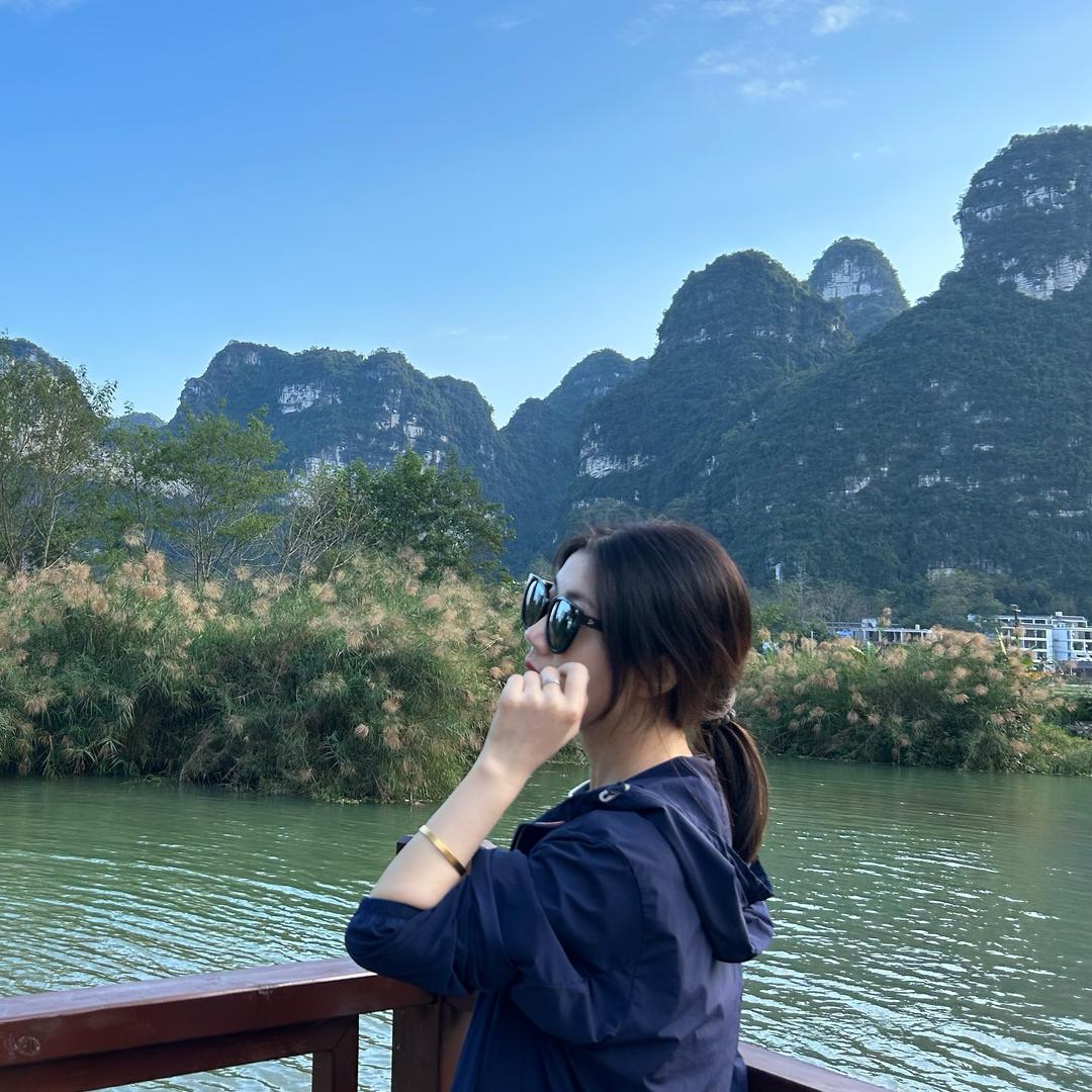 🍀瓷器不跟瓦片斗🍀