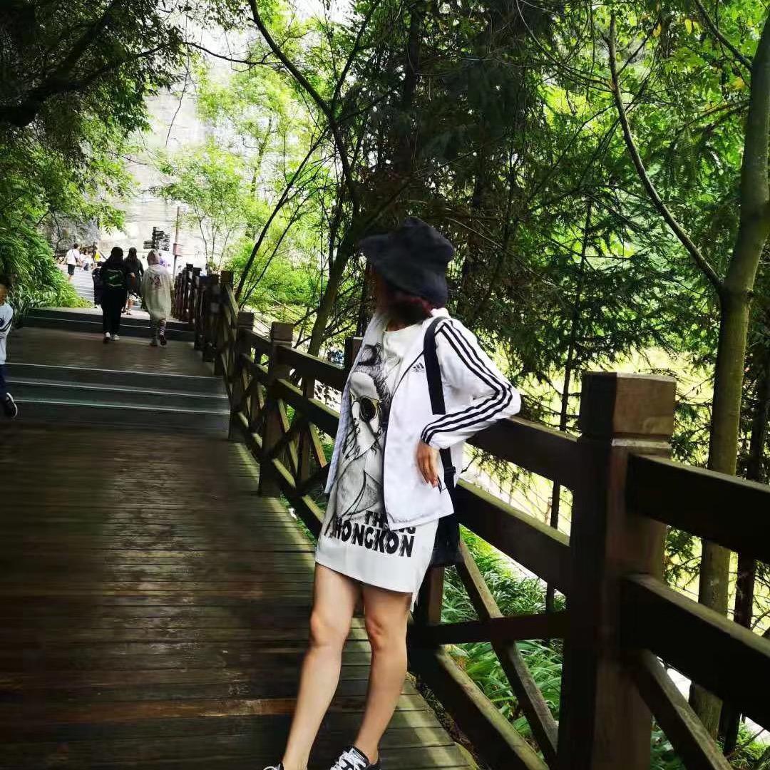 张同学👩‍🎓