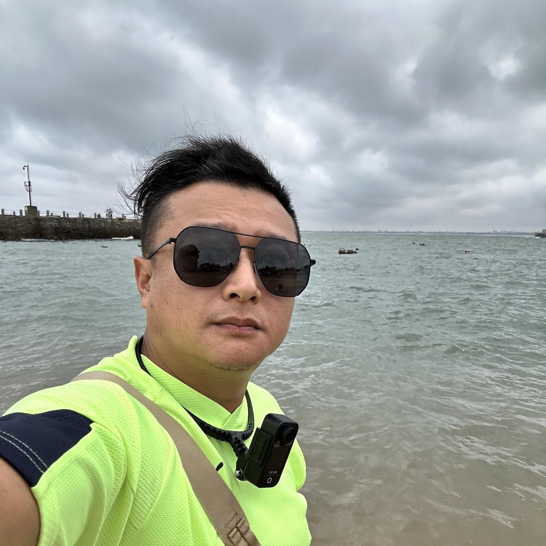 成都玩车速改汽车服务有限公司