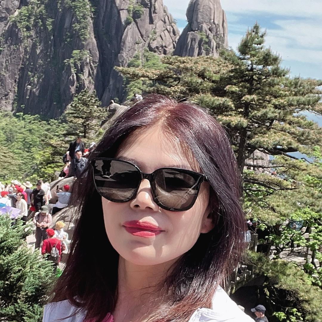 镜湖区申龙茶叶老板娘